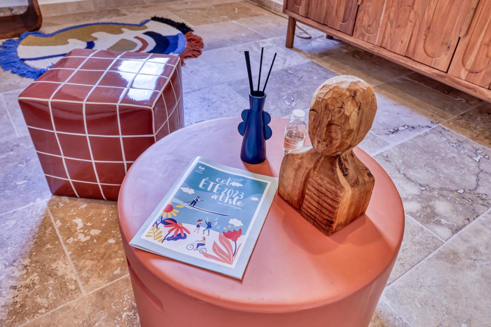 Les Jasmins En Provence Villa LʼIsle-sur-la-Sorgue Екстериор снимка