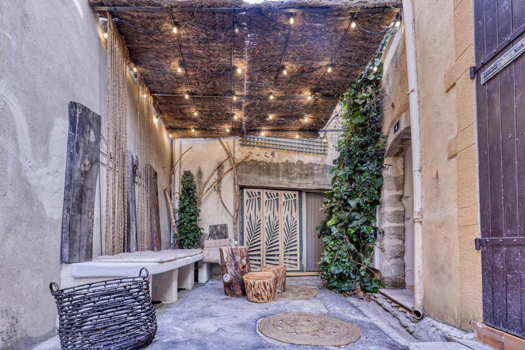 Les Jasmins En Provence Villa LʼIsle-sur-la-Sorgue Екстериор снимка