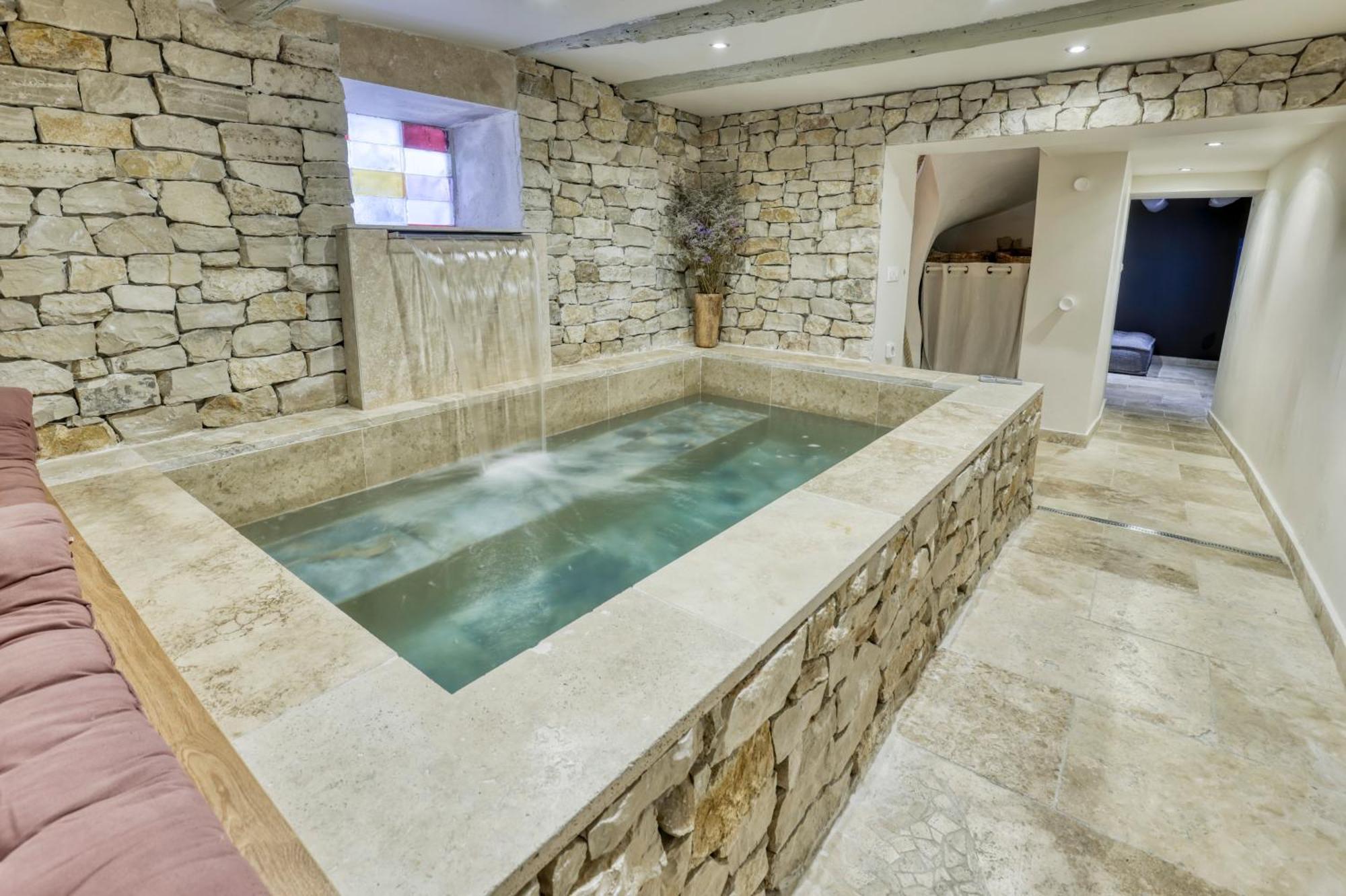 Les Jasmins En Provence Villa LʼIsle-sur-la-Sorgue Екстериор снимка